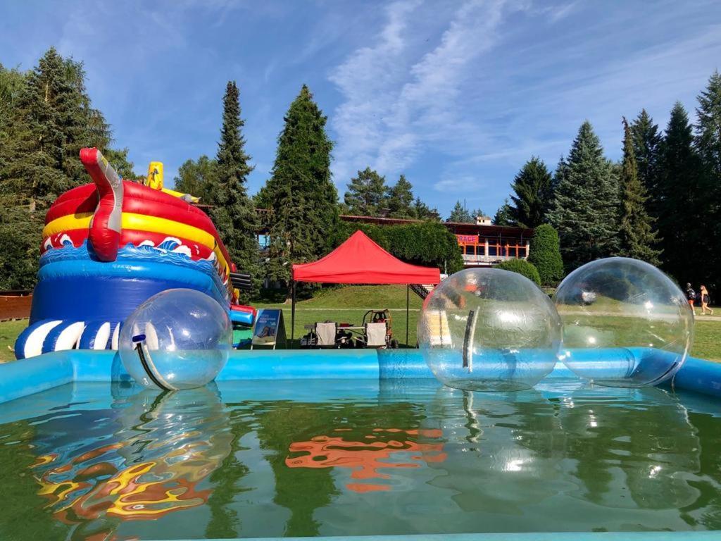 ホテル Juniorcamp Nova Zivohost Křečovice エクステリア 写真