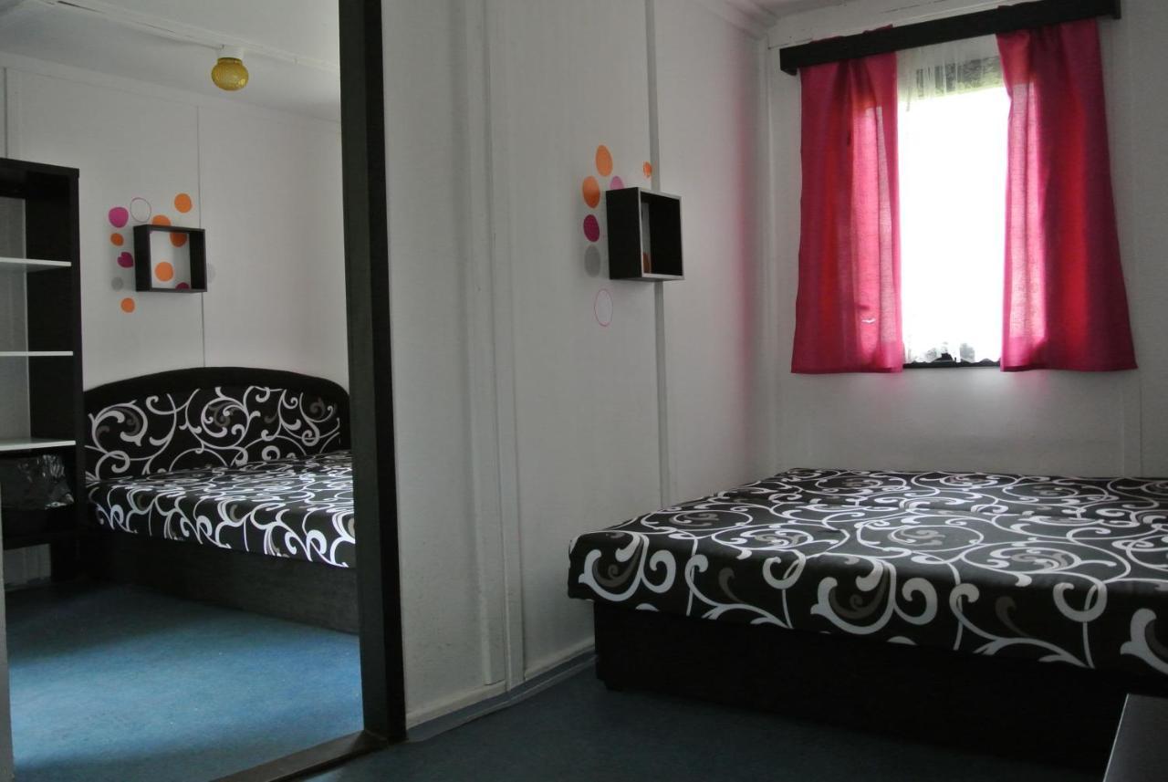 ホテル Juniorcamp Nova Zivohost Křečovice エクステリア 写真