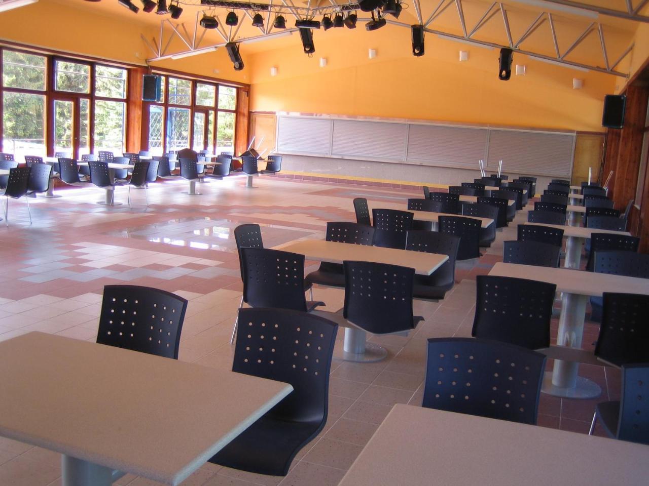 ホテル Juniorcamp Nova Zivohost Křečovice エクステリア 写真
